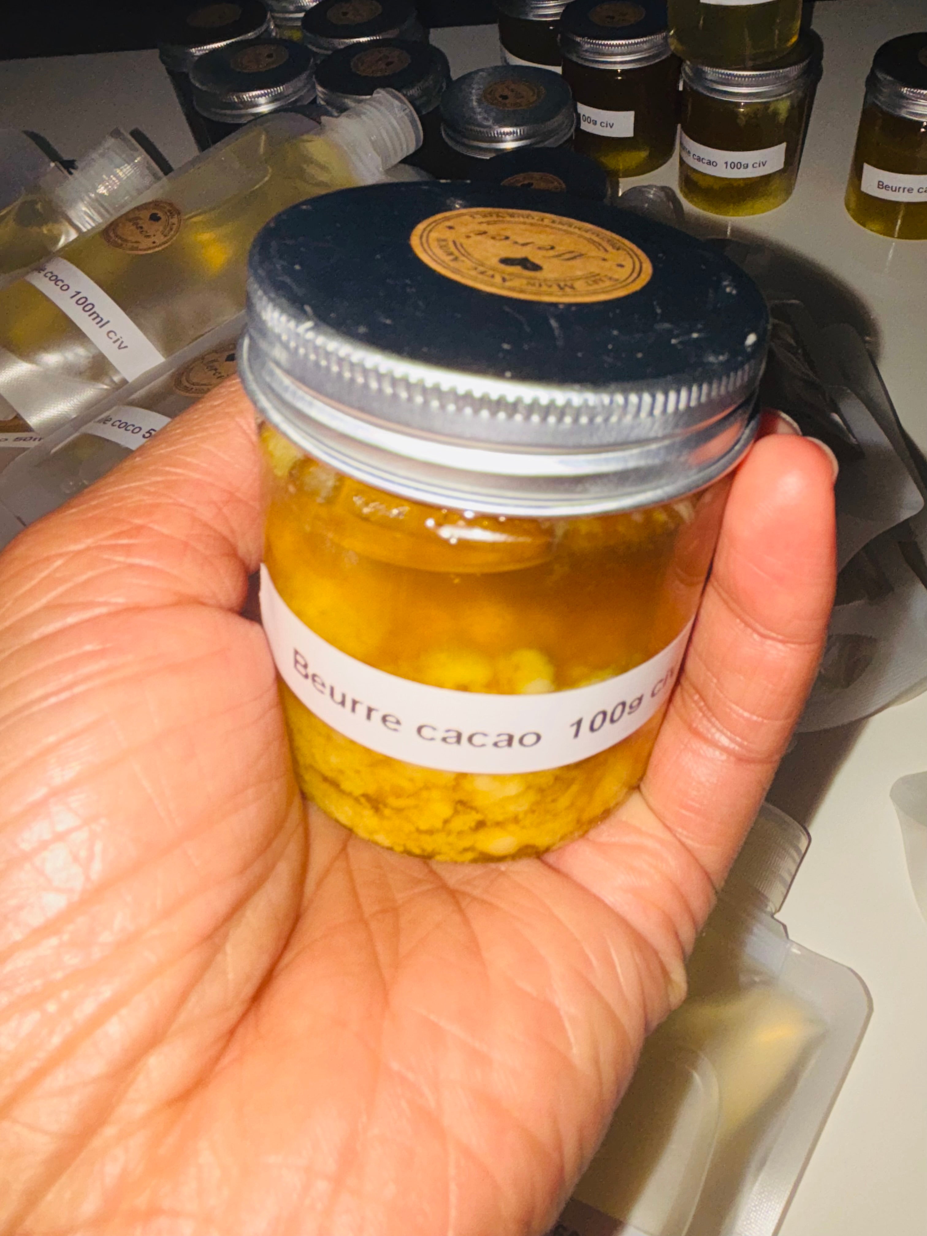 beurre de karite soin pour la peau et les cheveux