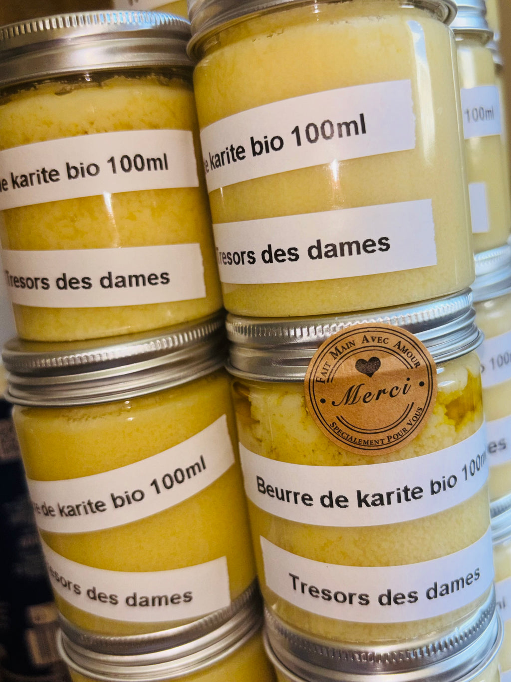 beurre de karite soin pour la peau et les cheveux